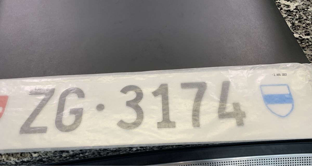 Insegne: Zuger Kontrollschild – Usato da Hagendorn venduto da hpw2207