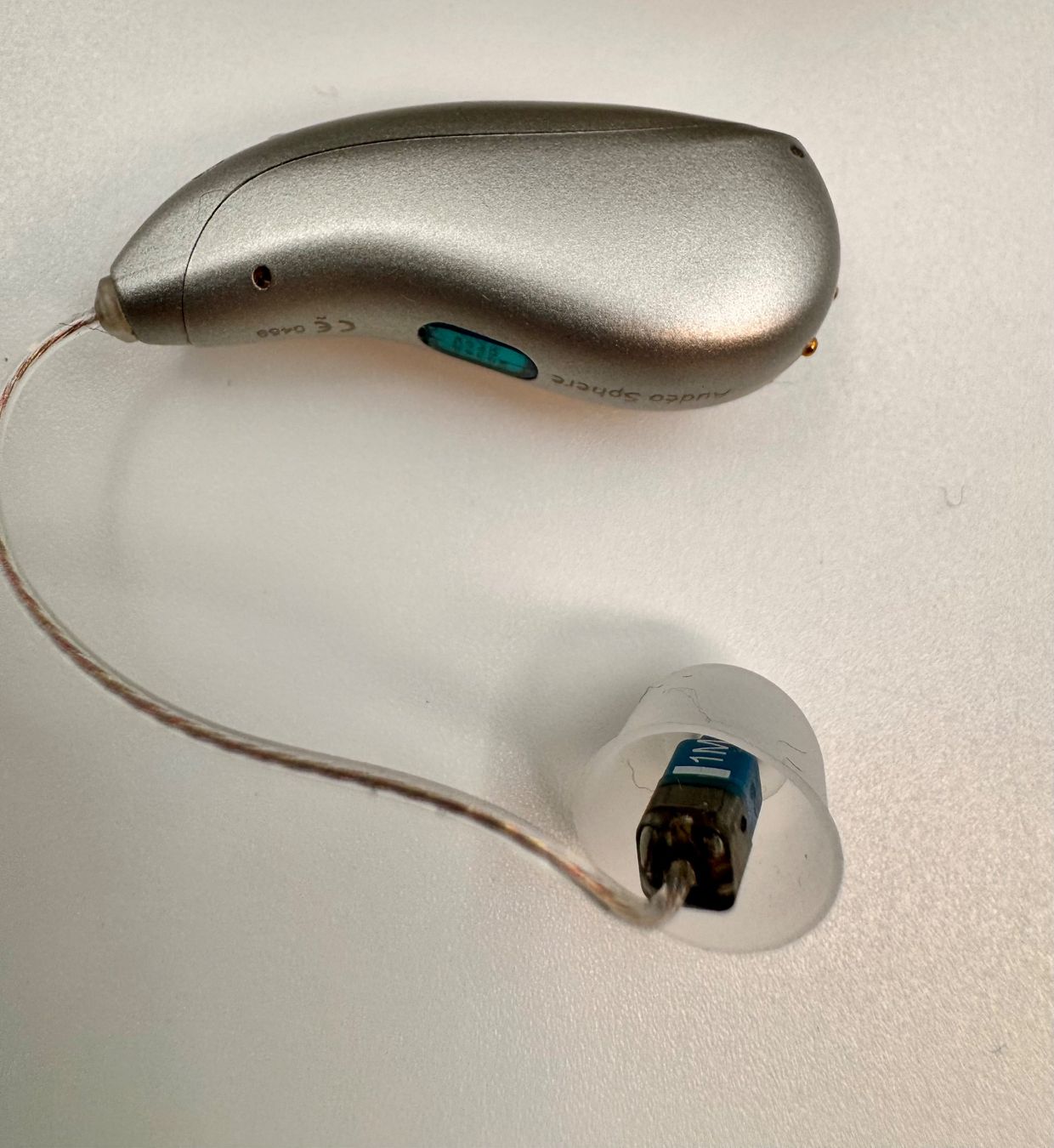 Phonak Attrezzature mediche: Phonak Audéo I90 Sphere Hörgerät Links – Usato da Hermetschwil-Staffeln venduto da Sigmund57 3