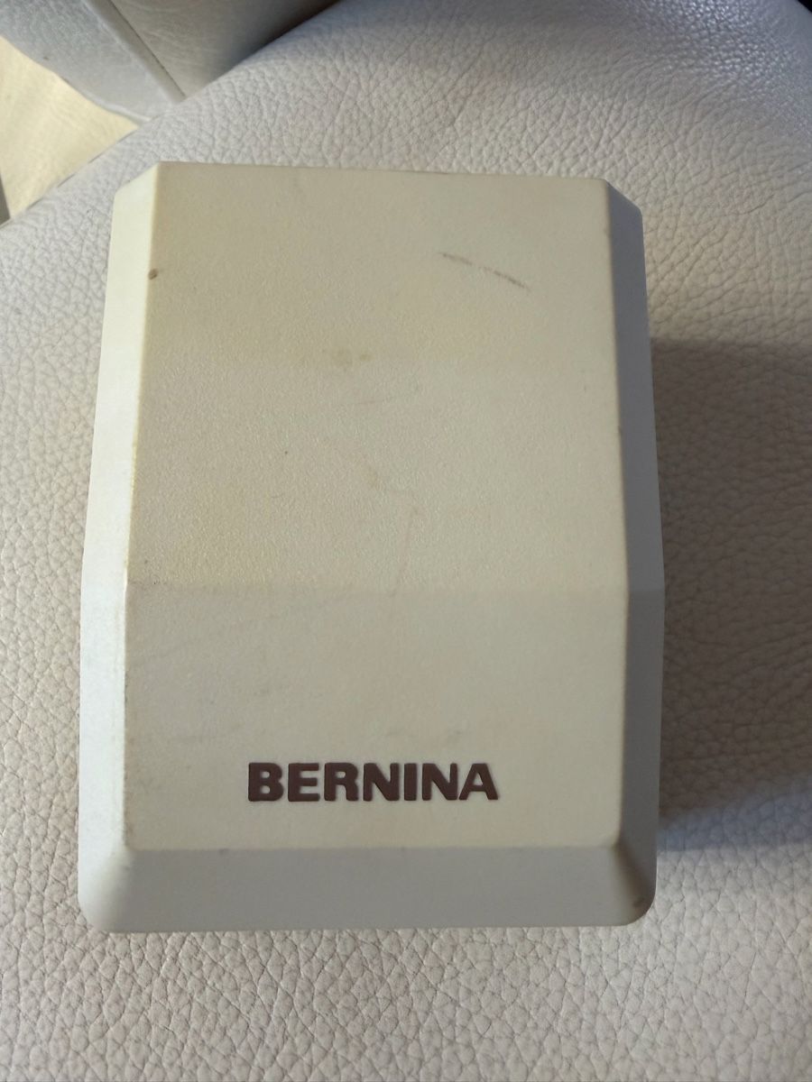 Bernina Macchine da cucire: Bernina Nähschneider – Usato da Schlieren venduto da MQ1965 2