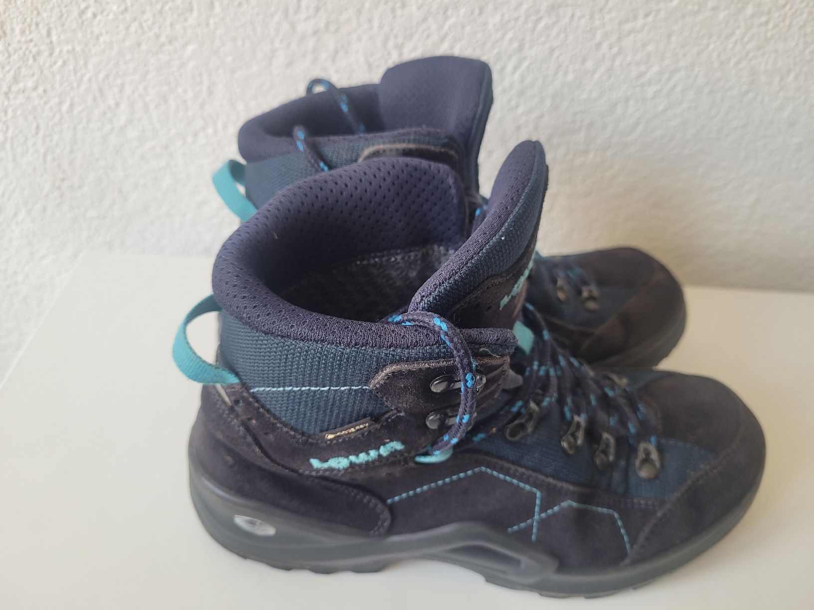 Lowa Scarpe per ragazzi: Wanderschuhe Lowa Gr 37n – Usato da Winterthur venduto da pajk12
