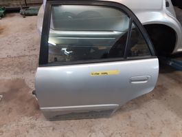 Toyota Corolla 1800 Türe hinten links, Jahrgang 2002