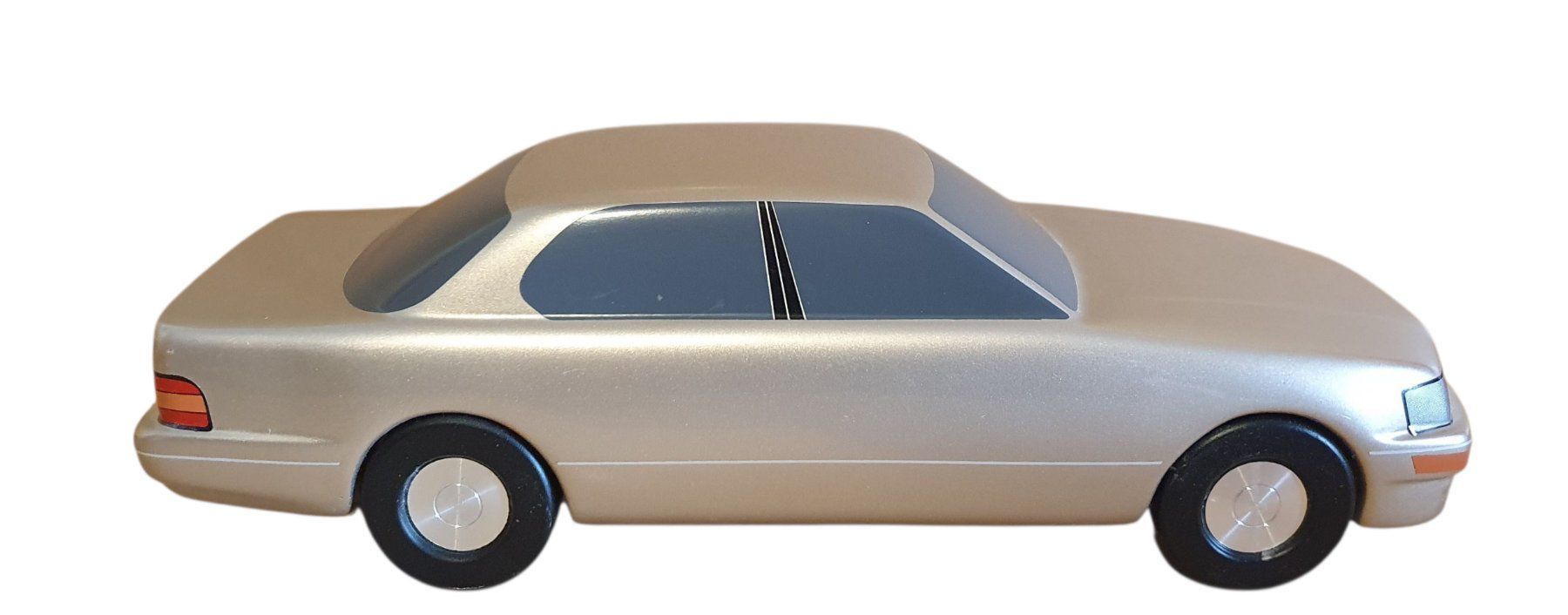 Lexus Modellautos: seltenes LEXUS LS 400 Kunststoffmodell – Gebraucht aus Rickenbach b. Wil von klassikmarkt.ch 3