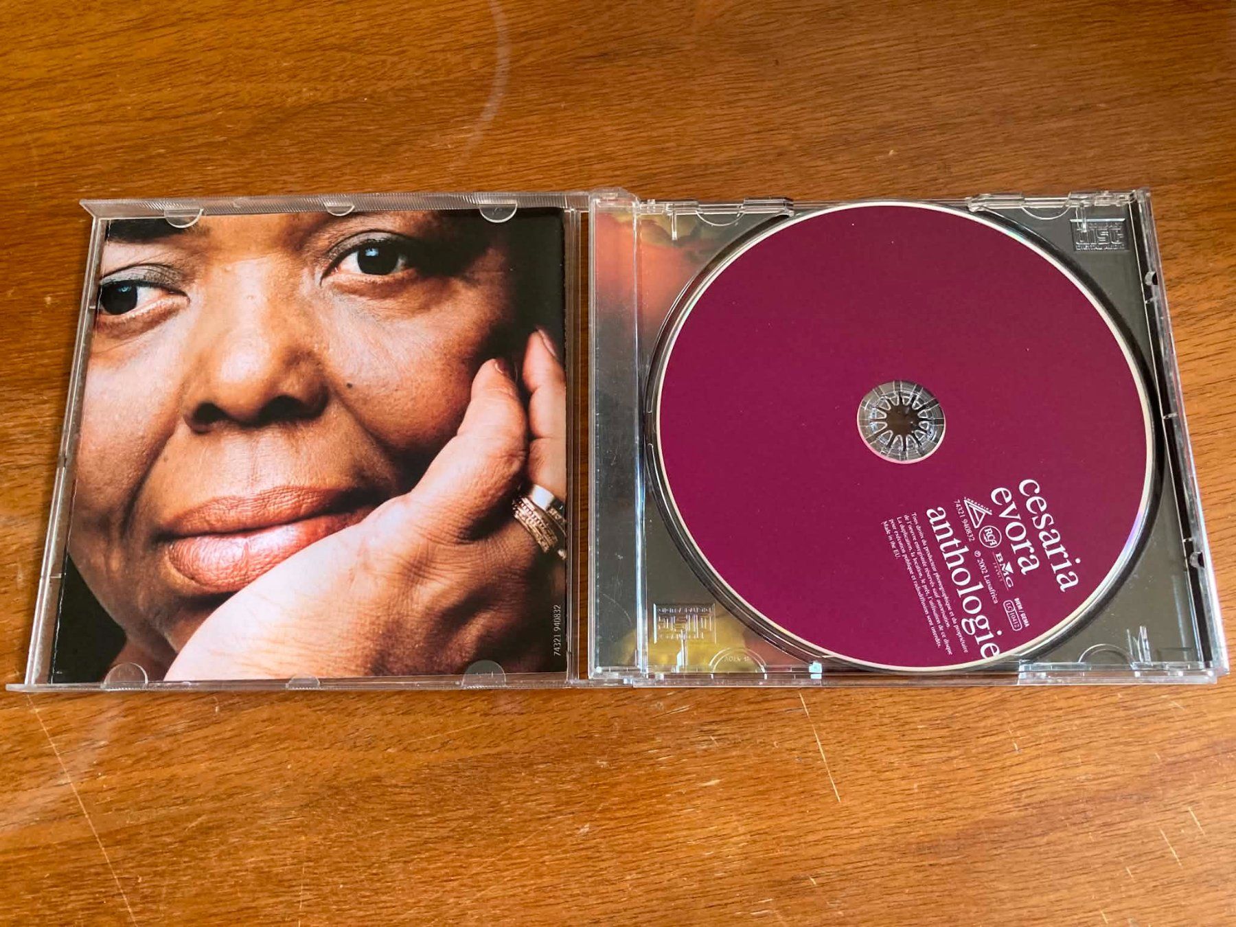 CDs: Cesaria Evora - Anthologie CD – Gebraucht aus Lausanne von sim_bc8q 2
