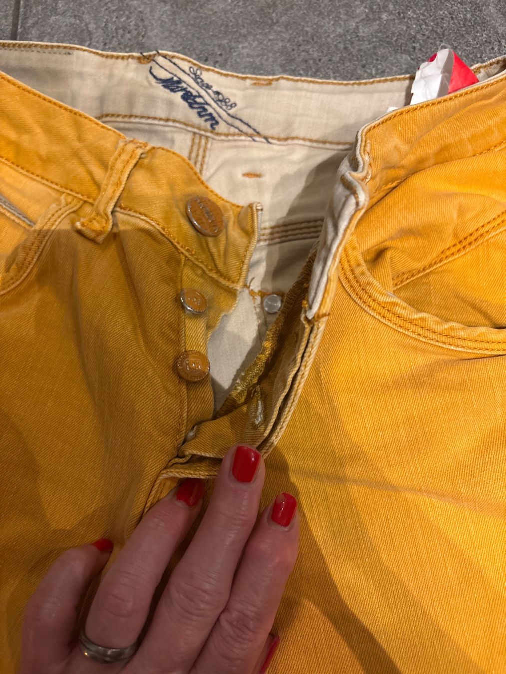 Jeans: orange Jeans Gr. 34 coole Farbe – Usato da Andwil SG venduto da schmei 1