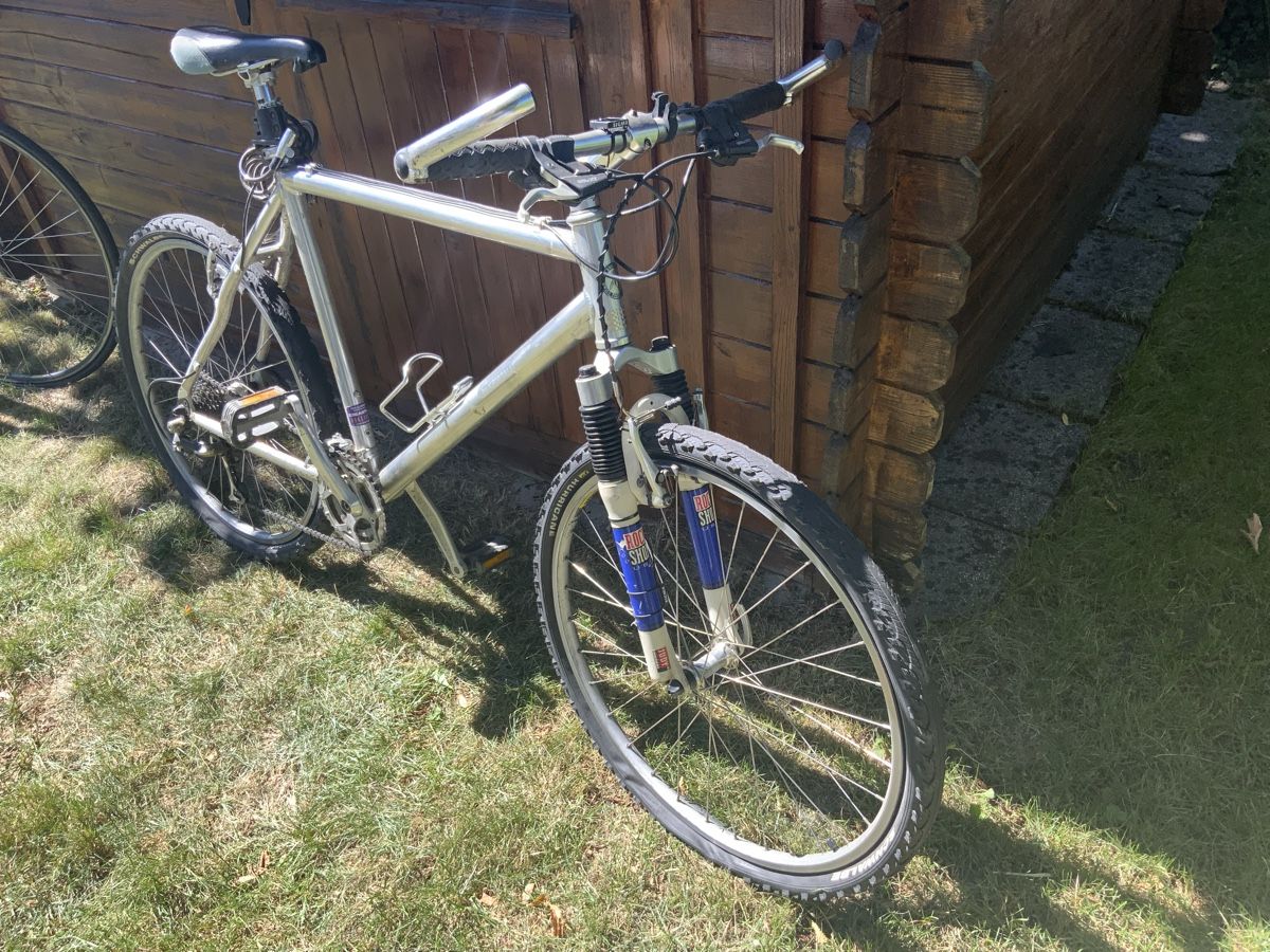 Biciclette: Altes Mountainbike – Difettoso da Zürich venduto da RolandTheiler 1