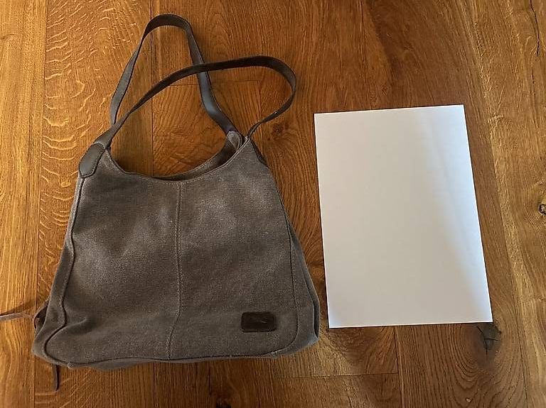 Sacs femmes: Handtasche neu – Neuf (Voir description) à Weissenburg par usem_Oberland 1