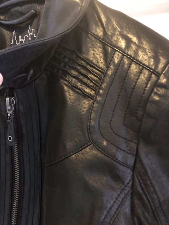 Giacche: Veste en cuir noir – Style – Usato da Biel/Bienne venduto da Lianumi 2