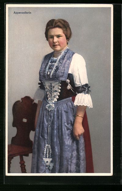 Cartoline postali: Appenzellerin in Tracht mit Spitzenbluse – Usato da Berlin venduto da bartko-reher