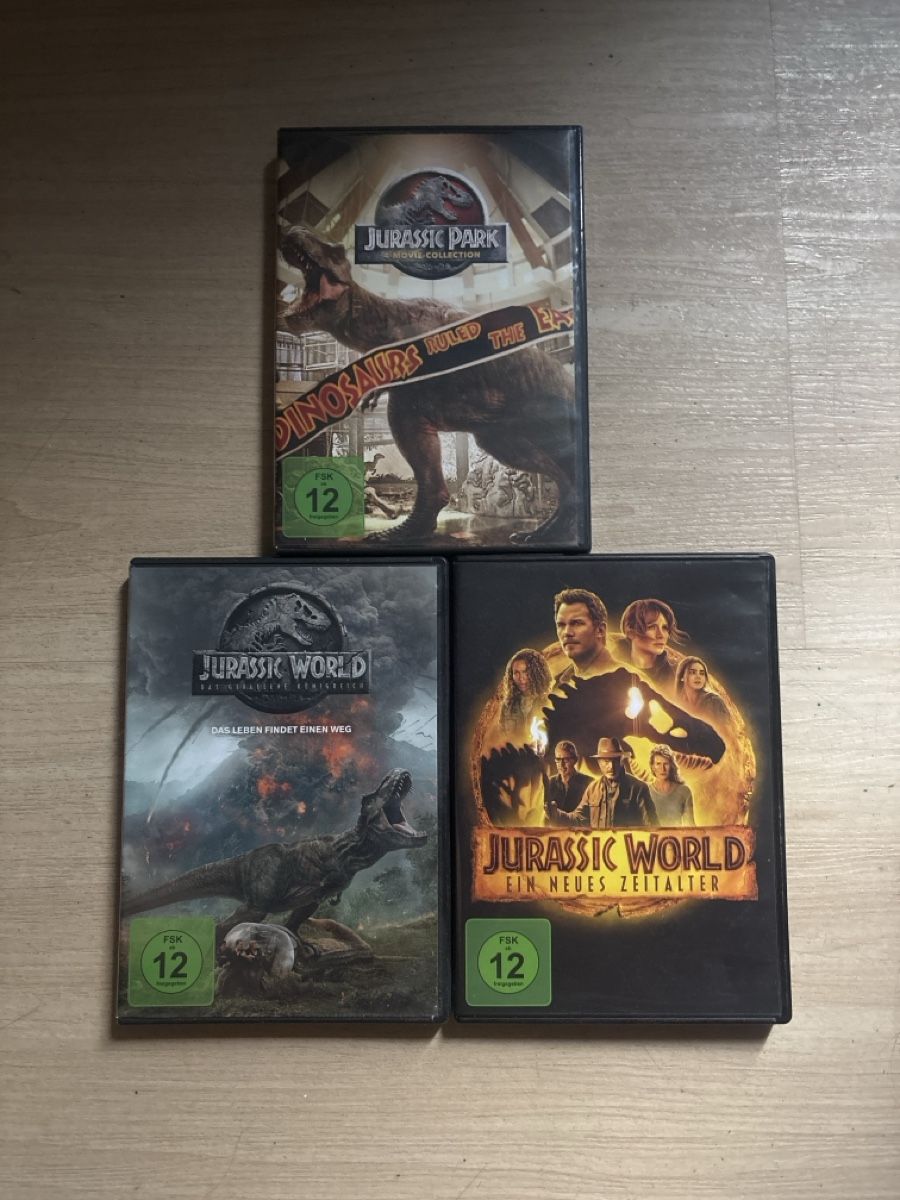 Tutti i DVDs: Jurassic Film 1-6 – Usato da Netstal venduto da mir_wh7f
