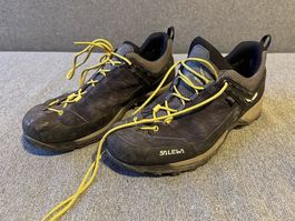 Verkaufe Salewa MS MTN Trainer GTX Herren Bergschuhe in Grös