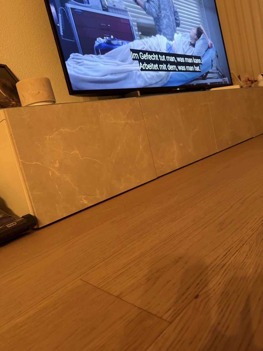 Ikea Meubles TV: TV Möbel – D'occasion à Pratteln par irm_crd8 1