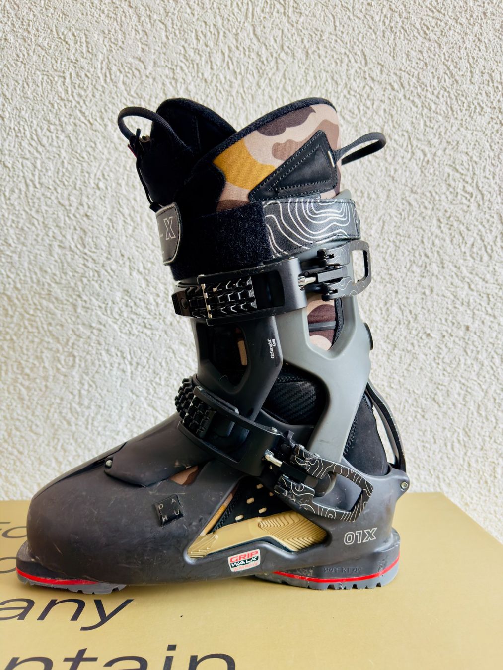 Herrenschuhe: Chaussures de ski Dahu 01X Taille 43 – Gebraucht aus Crans VS von Freeskier