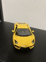 Lamborghini Aventador 1:18 Burago