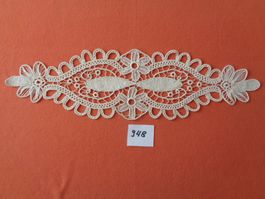 Makramee - Handarbeit – Untersetzer 56 cm. x 16 cm.