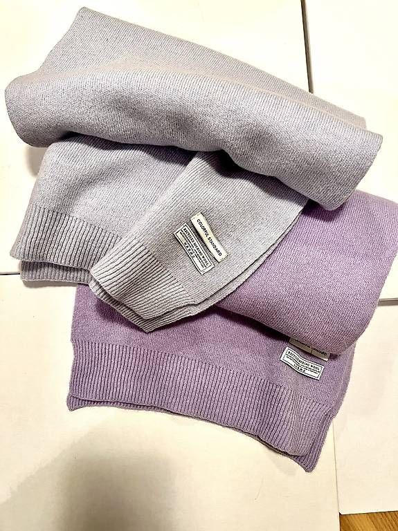 Foulard & Sciarpe: Merino Schal hellblau & Lavendel – Usato da Root venduto da misi04