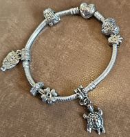 Silber Armband mit 7 Anhängern, Charm-Armband, Süss