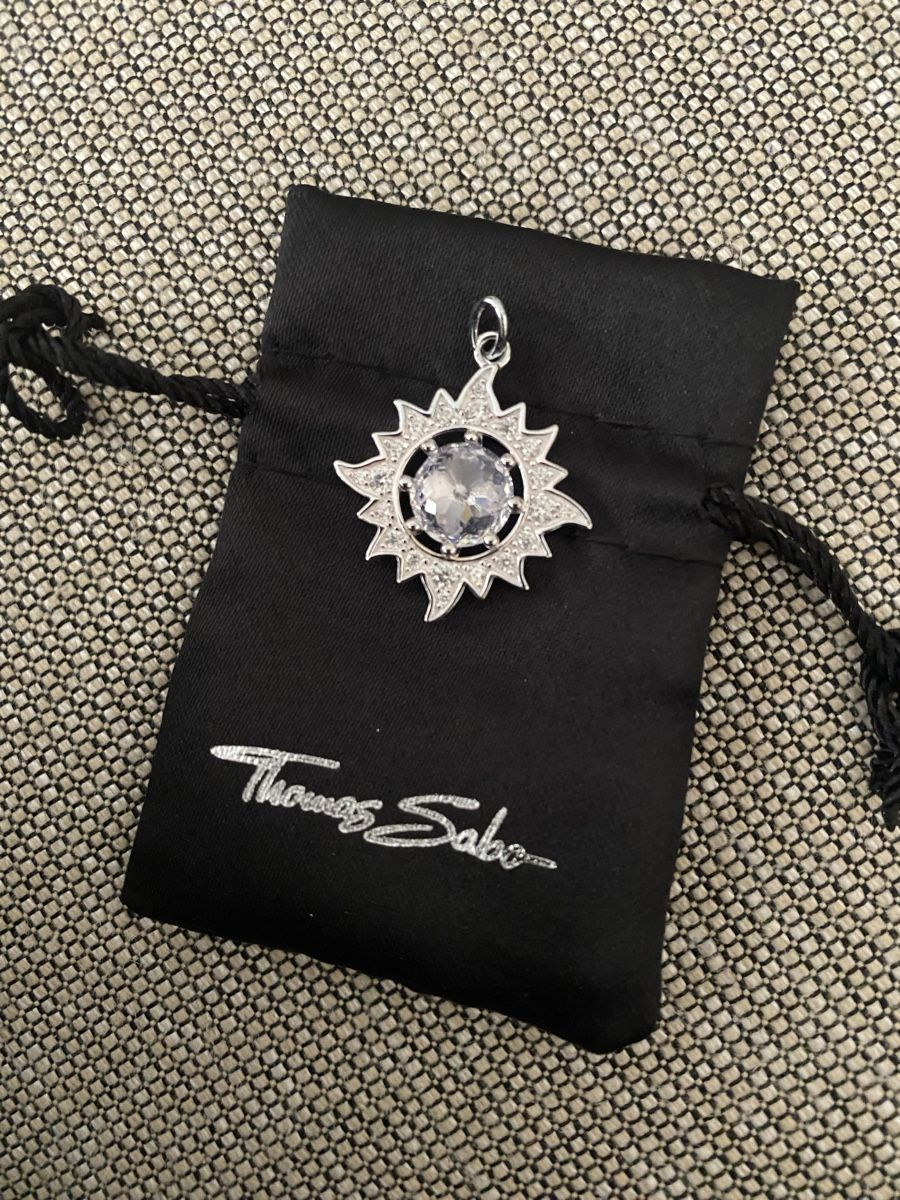 Thomas Sabo Ciondoli: Thomas Sabo Anhänger Sonne NEU – Nuovo e nell'imballaggio originale da Muri AG venduto da sonneblueme10