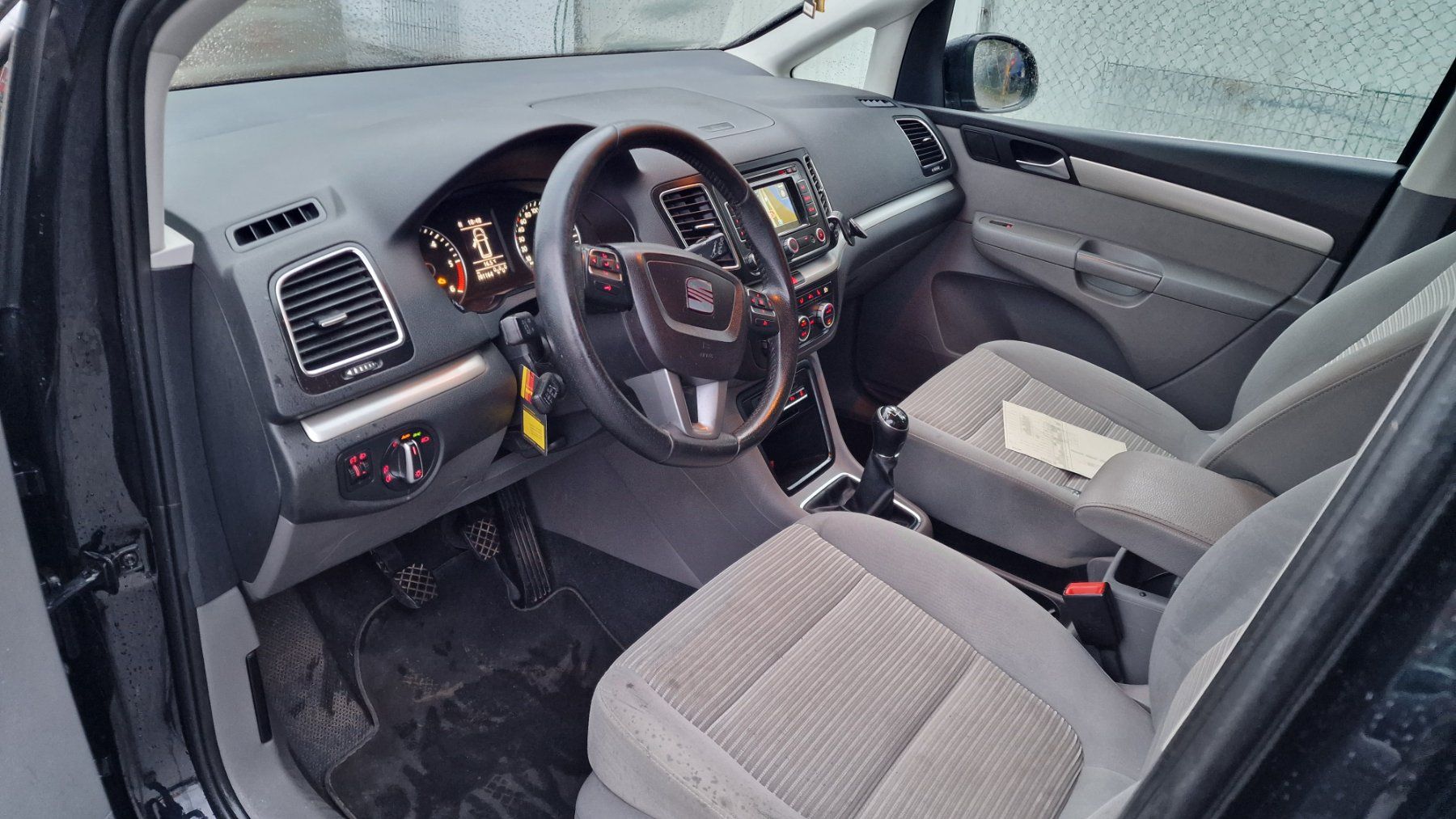 Seat Automobili: Seat Alhambra 20TDi 4x4 – Usato da Arbon venduto da .Tropxe. 6