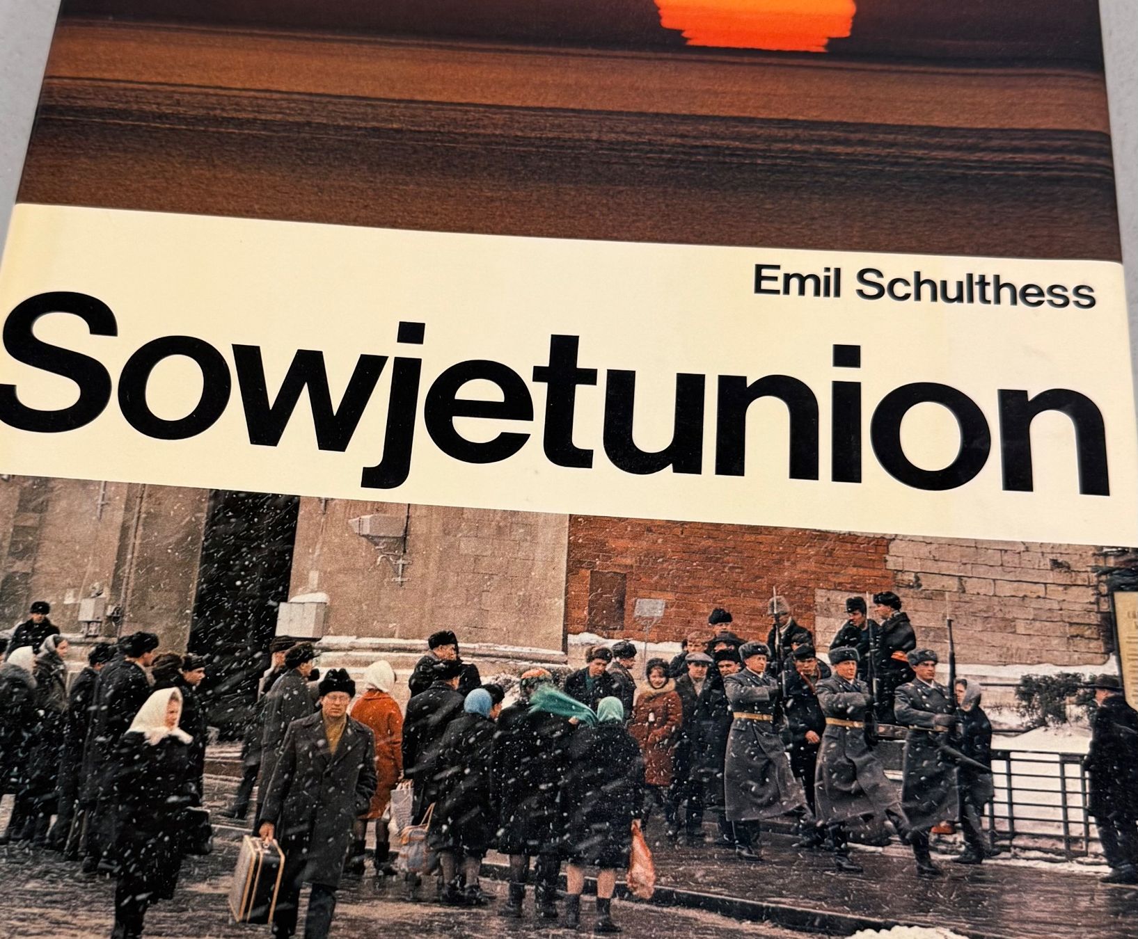 Libri: Sowjetunion by Emil Schulthess – Nuovo (secondo la descrizione) da Dielsdorf venduto da BGiezendanner
