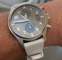 IWC Fliegeruhr Chronograph Spitfire IW387802 Top Zustand!