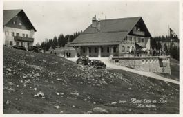 Tête-de-Ran   NE   /  Oldtimer autos      en  1 9 3 8