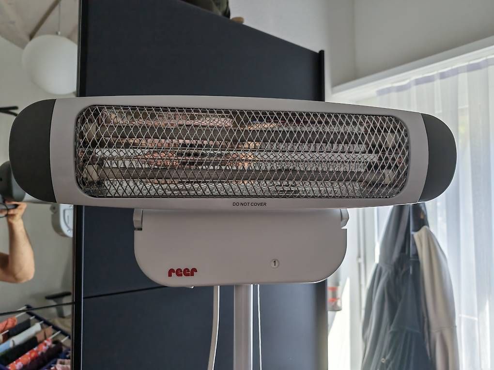 Radiatori: Reer Heizstrahler mit Ständer – Usato da Weesen venduto da mHasanaj