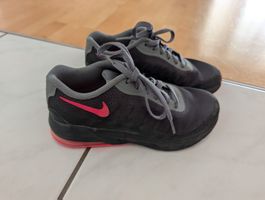 Nike Sneaker
