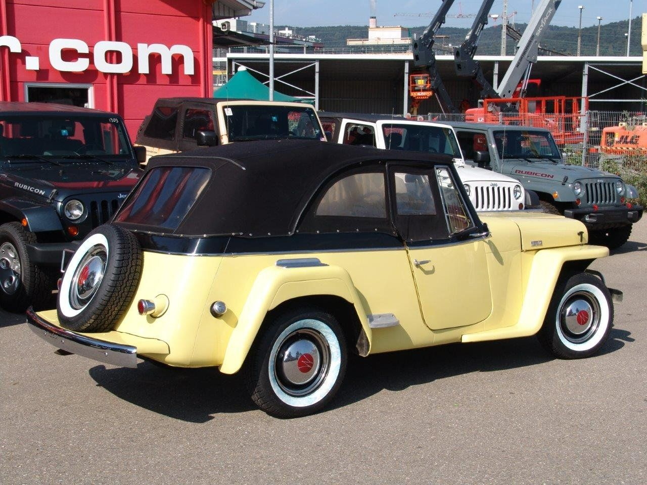 Jeep Automobili: Willys Jeepster  1948 – Usato da Au ZH venduto da Karussell 5