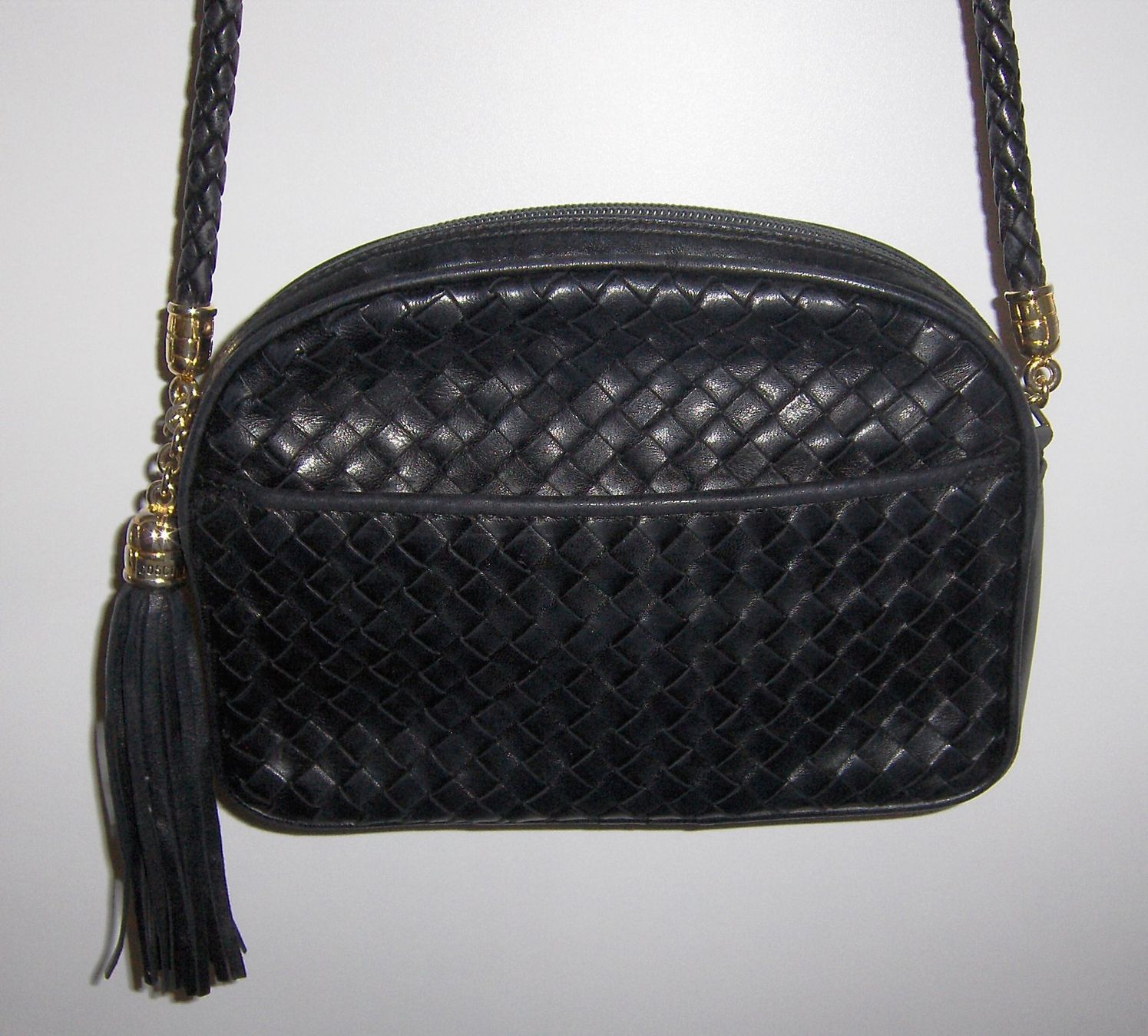 Borse da donna: Elegante schwarze Ledertasche geflochten COSCI – Usato da Dübendorf venduto da alracfo