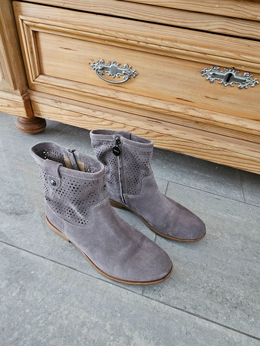 Geox Scarpe da donna: Stiefeletten, Geox – Usato da Wiesendangen venduto da Sinhuk 1