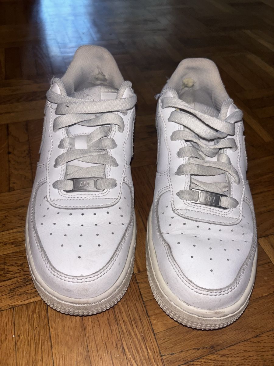 Nike Herrenschuhe: Nike Air Force 1 blanche – Gebraucht aus Chêne-Bougeries von sor_9rzp 1
