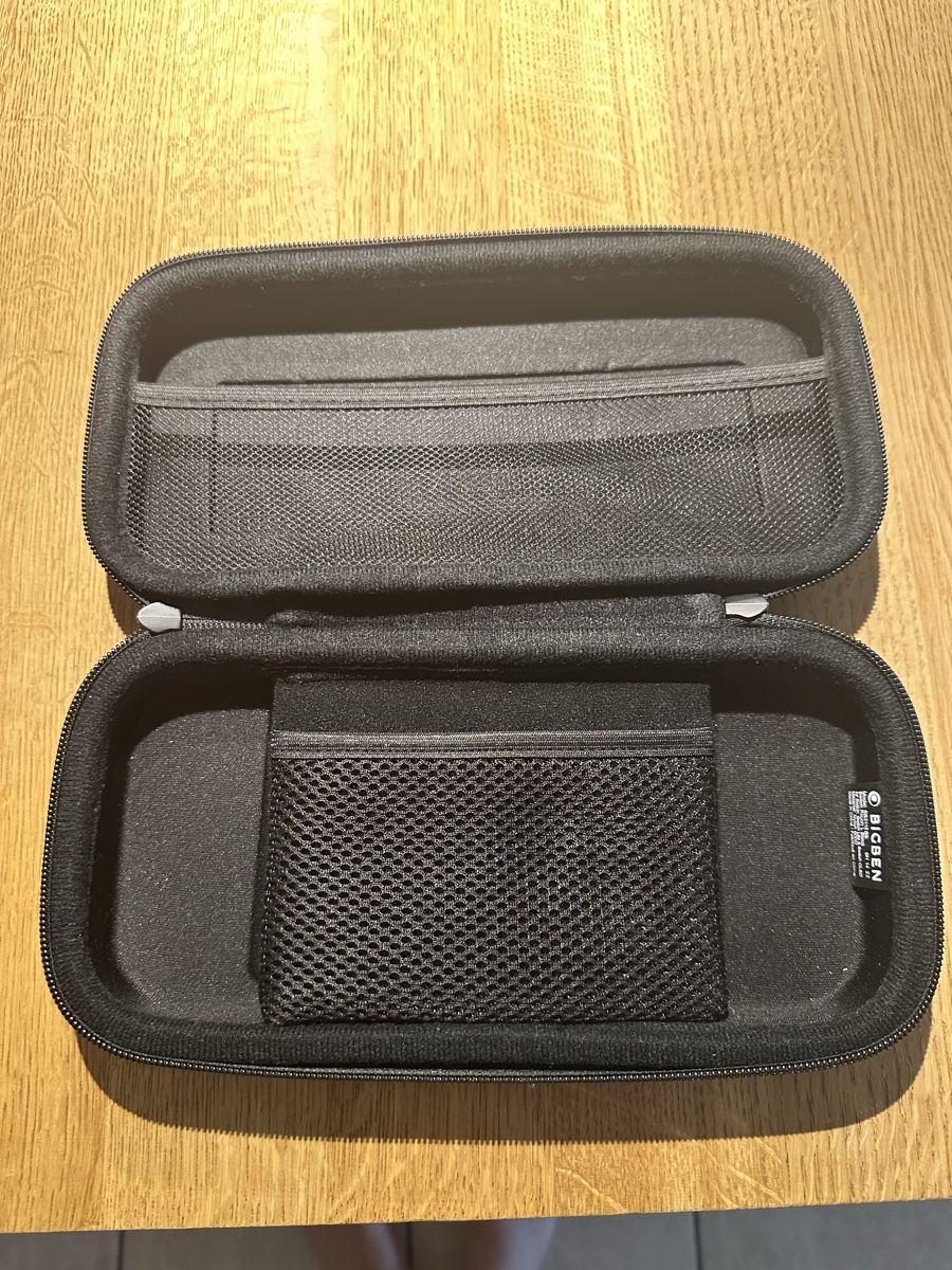 Nintendo Console: Nintendo Switch  – Usato da Egerkingen venduto da Claudia_Flury 4
