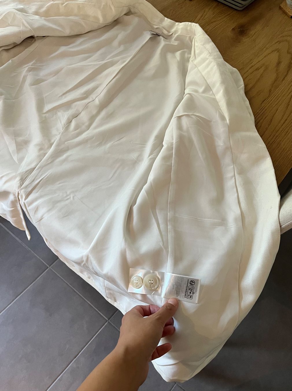 H&M Giacche: H&M Off-White Linen Blend Blazer Jacket - S – Usato da Zofingen venduto da lis_7xzz 7