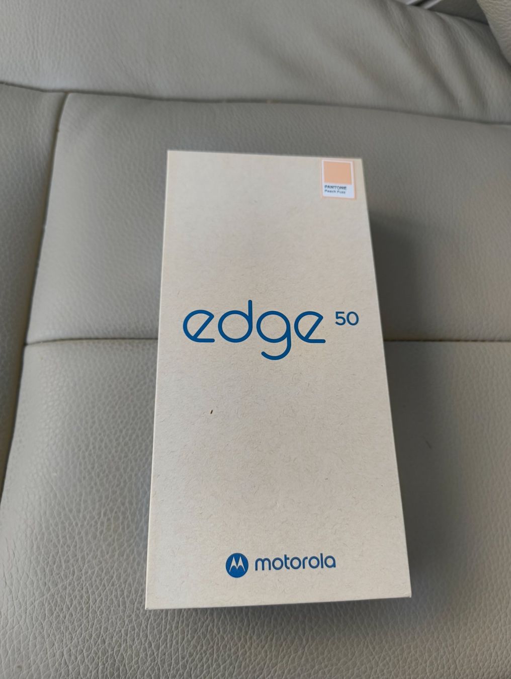 Motorola Telefoni cellulari / Smartphones: Motorola edge 50  12GB/512GB – Nuovo e nell'imballaggio originale da Hitzkirch venduto da kiaopirus