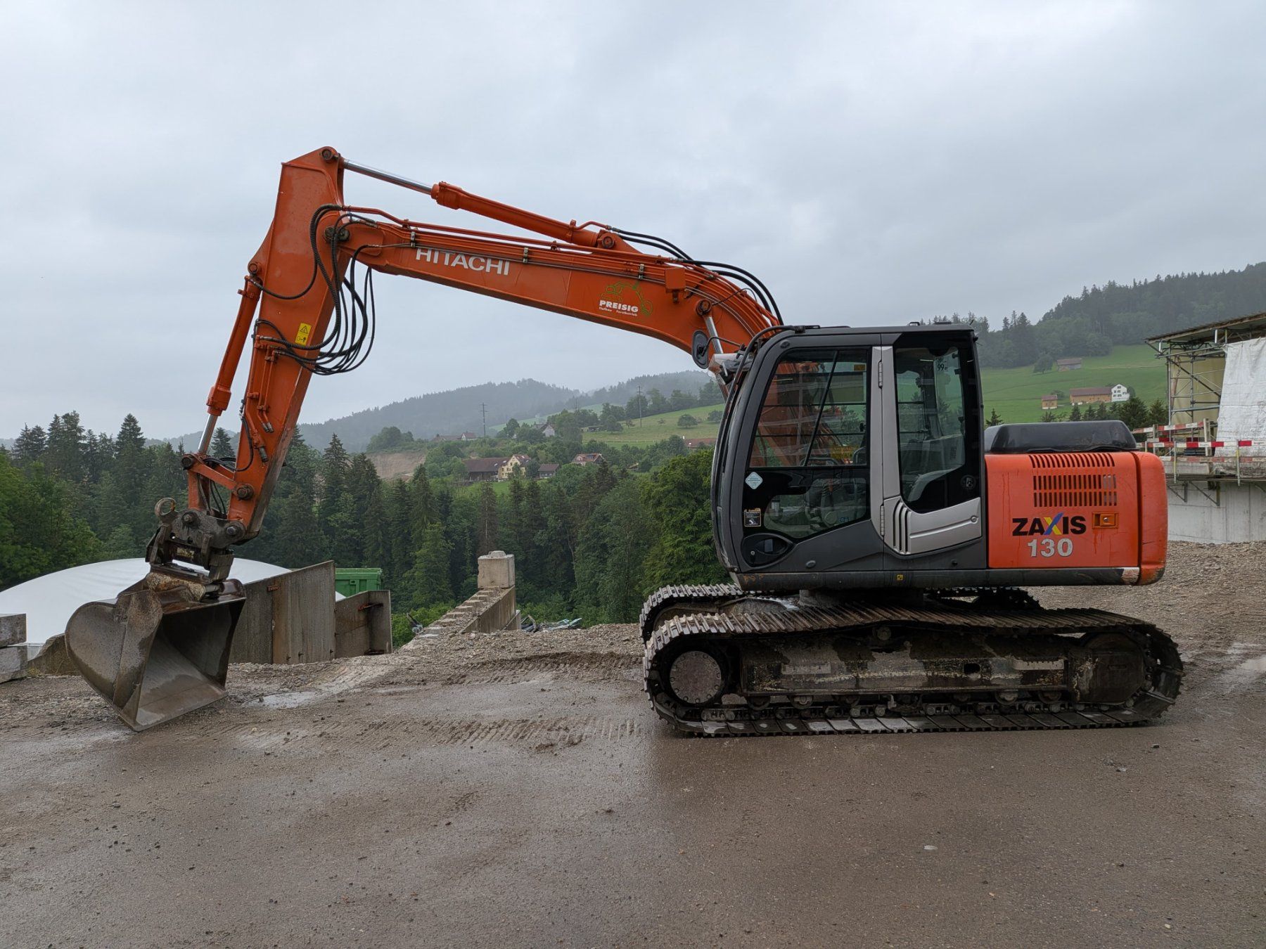 Hitachi Bagger: Hitachi ZX 130-3 – Gebraucht aus schachen von mikep01 2