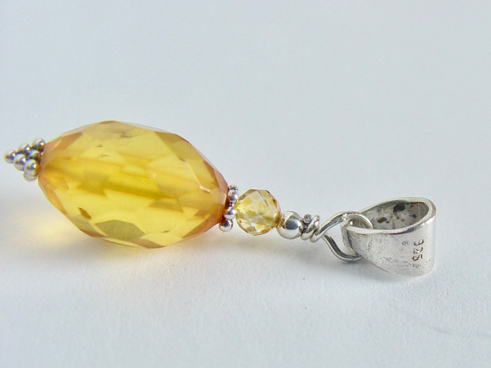 Pendentifs: Anhänger aus Silber 925 mit Bernstein – D'occasion à Henggart par gernli 1