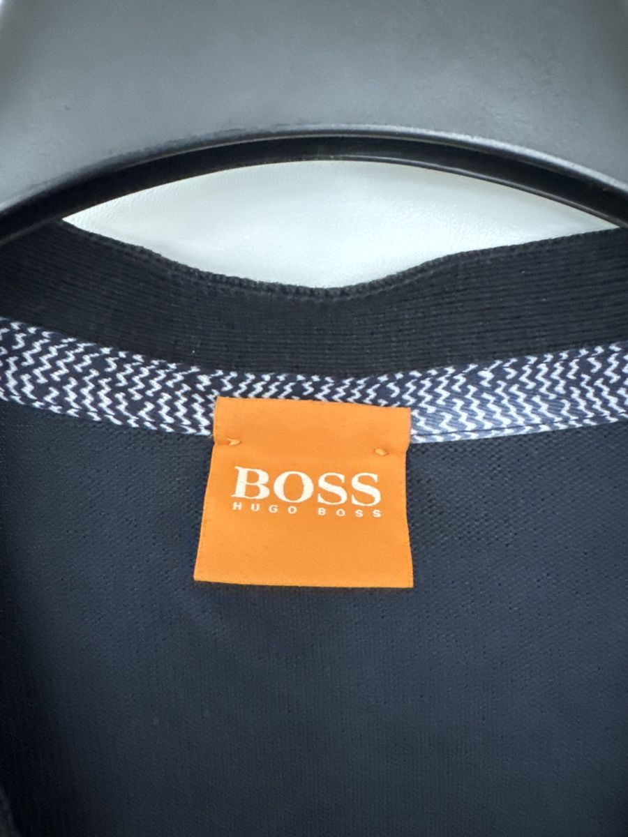 Hugo Boss Giacche: Schöne Hugo Boss Orange Strickjacke – Usato da Zürich venduto da L_12 1