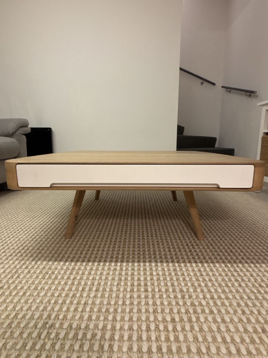 Tables: Couchtisch massive Eiche mit Schublade rechteckig – D'occasion à Jona par Ilprezzo 2
