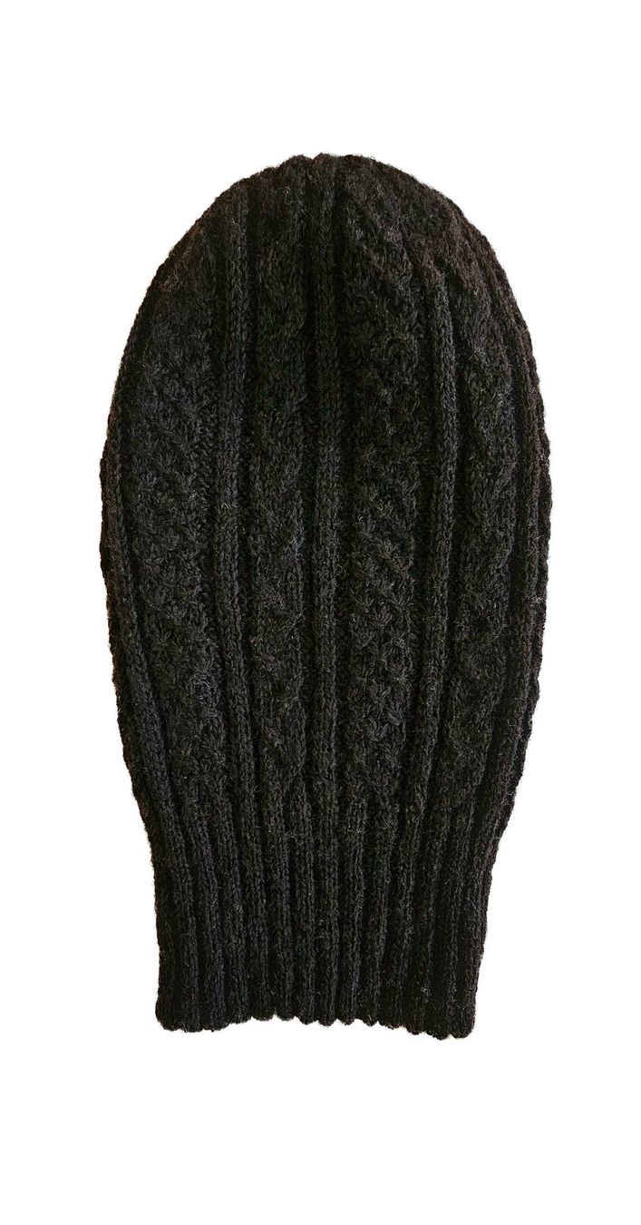 Copricapi, berretti & cappellini: Alpaka-Beanie, Handgestrickt – Nuovo e nell'imballaggio originale da Basel venduto da PachaWool 1