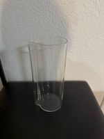 Carafe ou vase fleurs