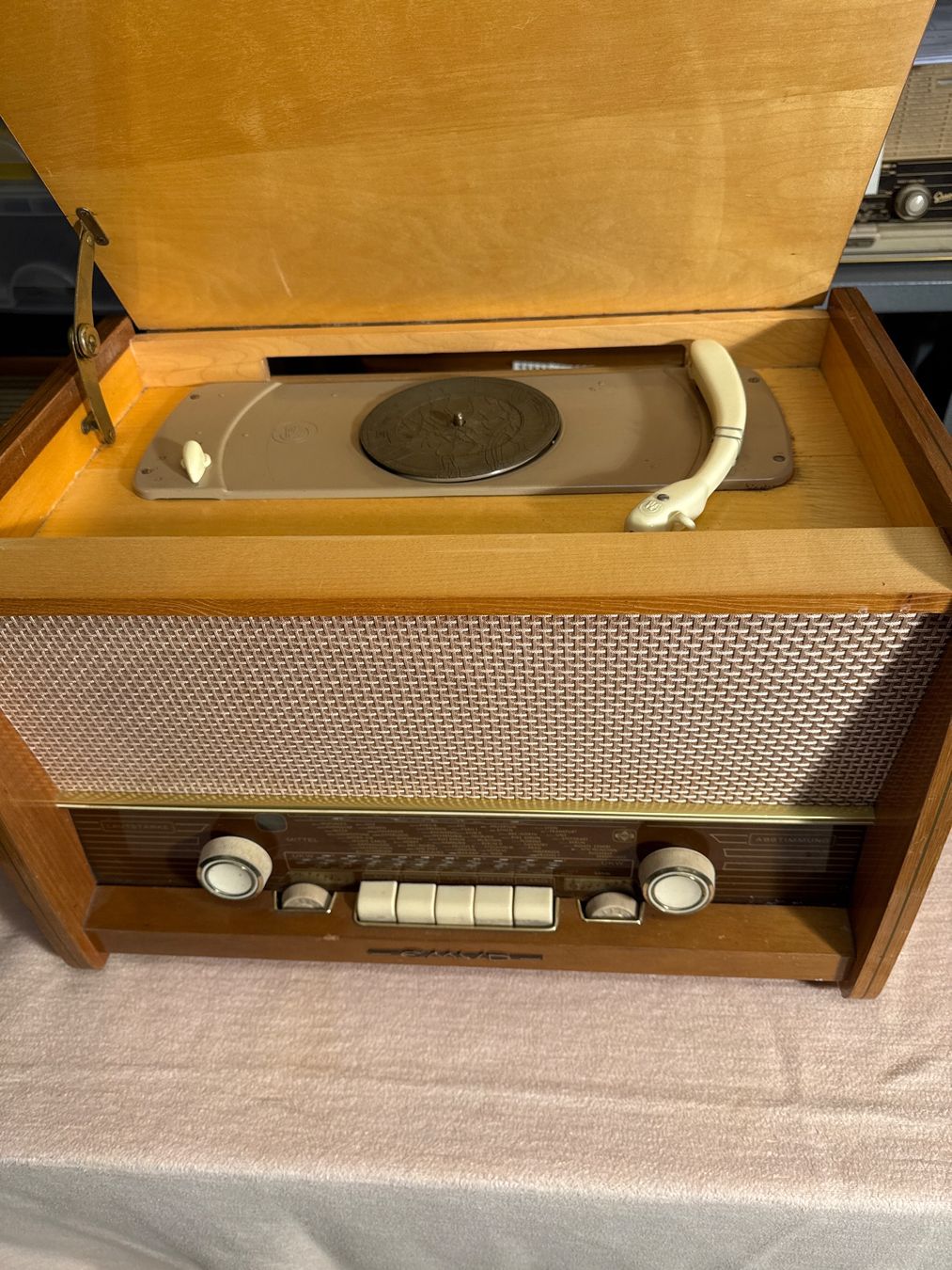 Giradischi: Emud Record N mit Garantie – Usato da Neuwilen venduto da Radio_a_Vavole_8566