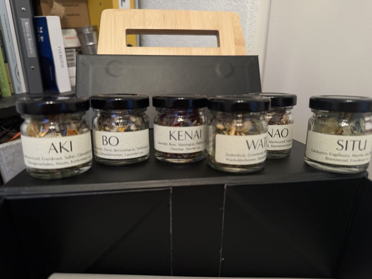 Deodoranti per ambiente: RÄUCHERBOX MIT STÖVCHEN – Nuovo (secondo la descrizione) da Kappel SO venduto da Ydelfin 2