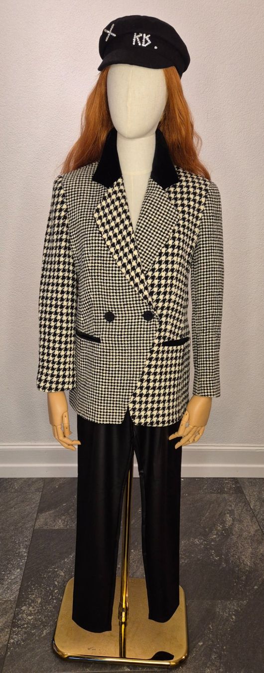 Vestes: Blazer Louis Feraud – D'occasion à Leissigen par ali_k9v8 1