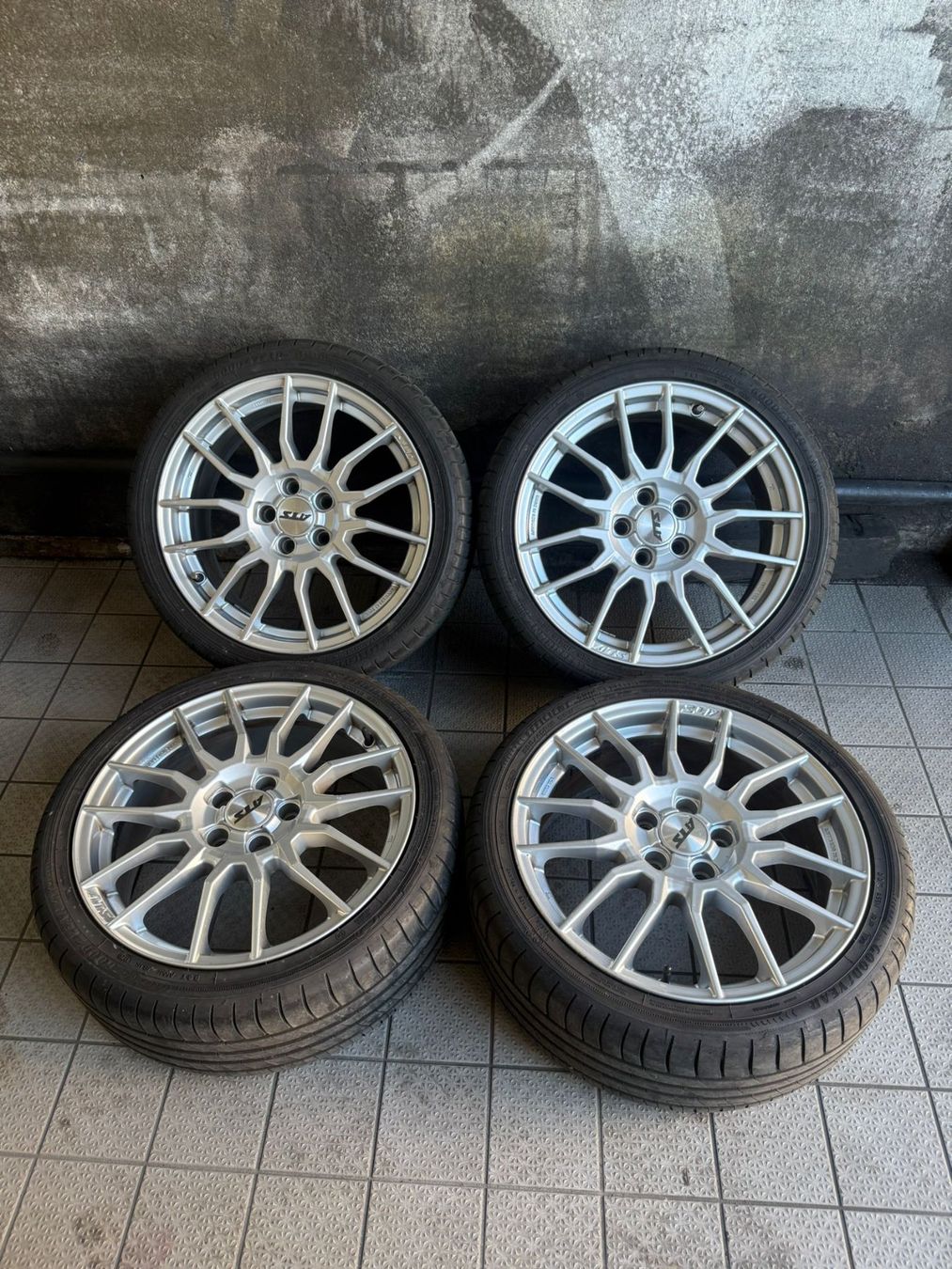 Cerchioni: ATS Alufelgen 18 Zoll – Usato da Gossau SG venduto da Kalaluma