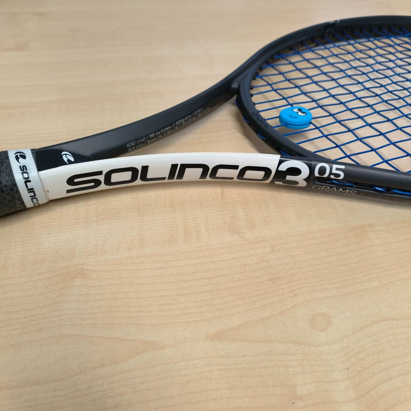 Racchette: Solinco Shadow 98 – Usato da Sins venduto da Tennis-Service-Sins 1