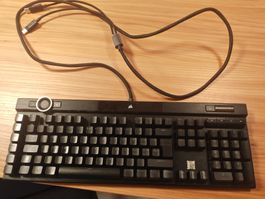 Gaming Tastatur Corsair K100 defekt