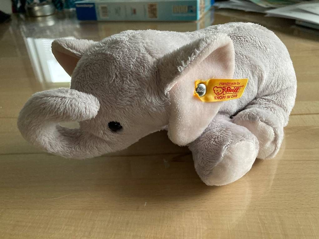 Spielzeuge: Steiff Elefant – Neu (gemäss Beschreibung) aus Oberglatt ZH von Fischli085 1