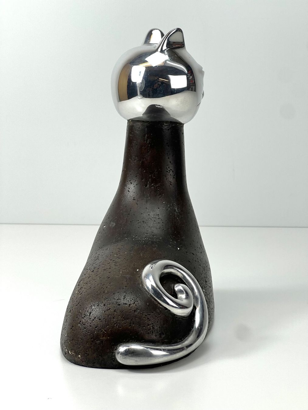 Statuette: PR RAM/DESIGN Skandinavische Design-Katzenfigur massiv – Usato da Zürich venduto da Arche_Brockenhaus 4