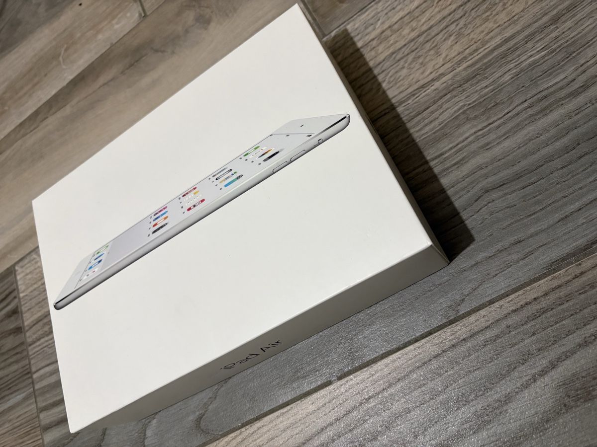 Apple Tablet PC: iPad Air 2 - Top Zustand mit Originalbox – Nuovo (secondo la descrizione) da Wetzikon ZH venduto da mic_ssc8 2