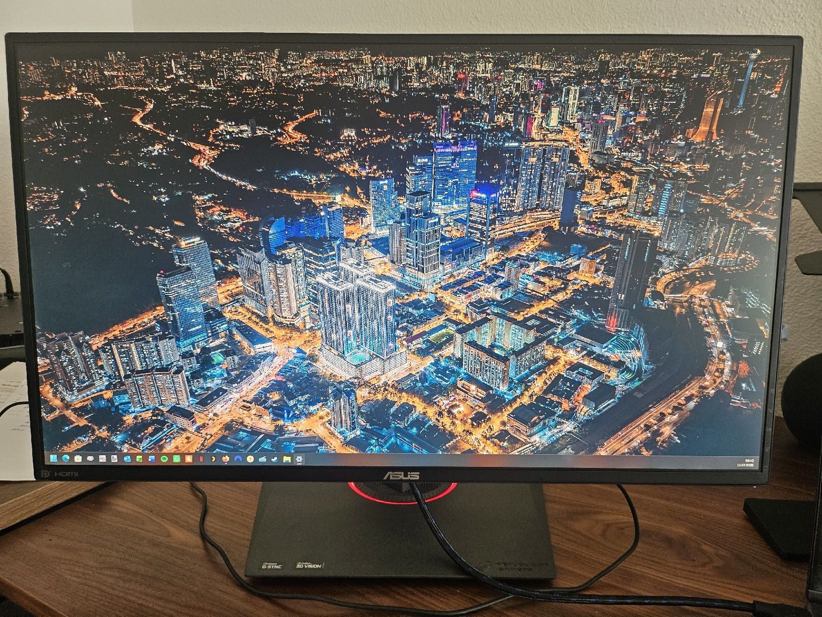 Asus Ecrans: Asus PG278QR – D'occasion à Niederglatt ZH par BillyPepper